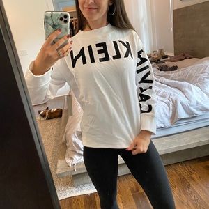Calvin Klein Crewneck (new with tags)
